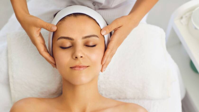 massage for better skin, skin-improving massage techniques, facial massage benefits, massage for glowing skin, skin rejuvenation massage, massage boosting circulation, lymphatic drainage massage for skin, massage for collagen production, natural skin care massage, massage for healthy complexion
