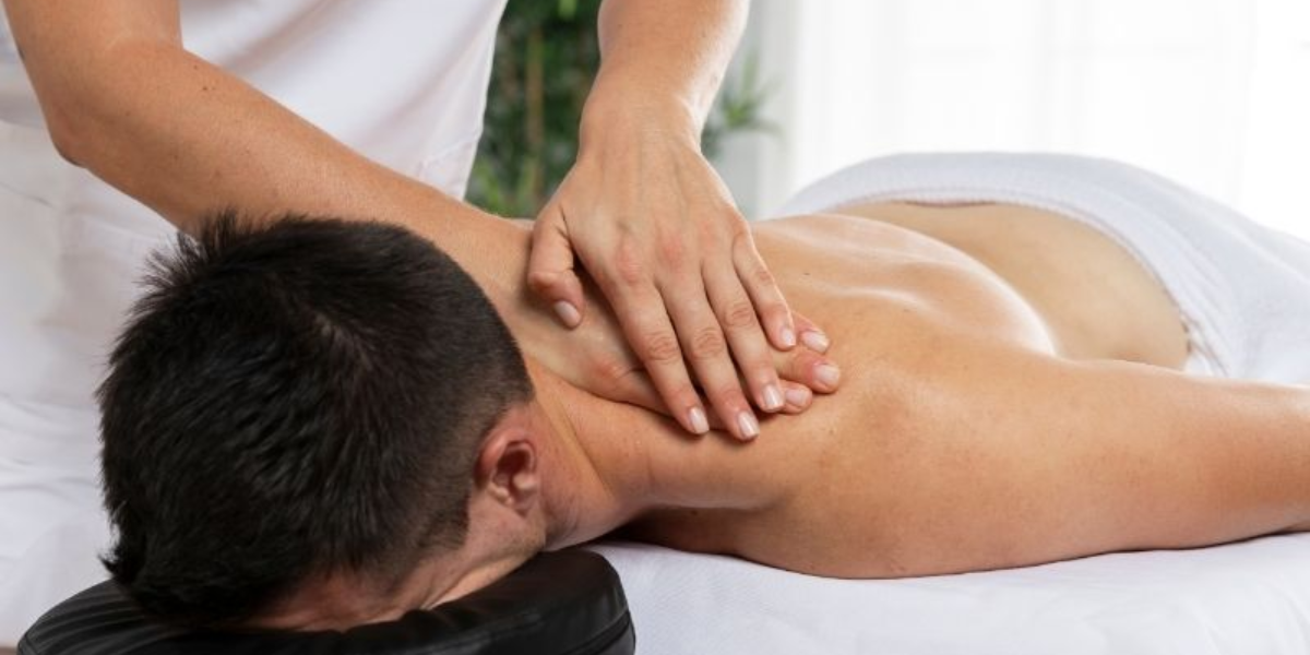 When to Choose Deep Tissue Massage