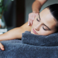 Shiatsu Massage for Jet Lag: Fast Relief in Waikīkī